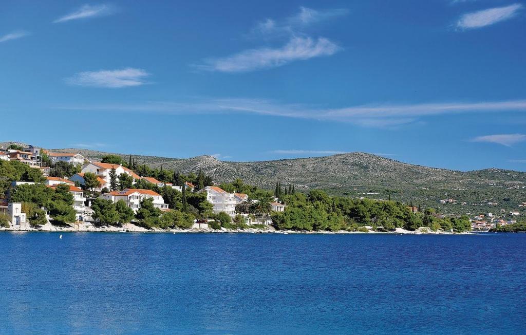Apartmani Mares Ражань Экстерьер фото