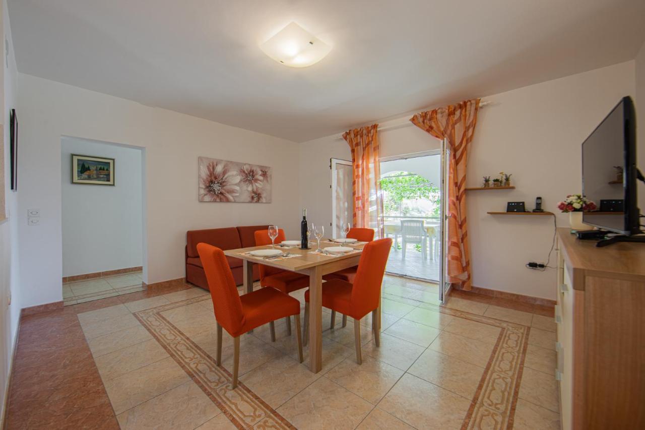 Apartmani Mares Ражань Экстерьер фото